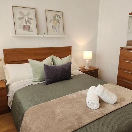 Laxe Piso Sol - Wifi Y Netflix Apartment ภายนอก รูปภาพ