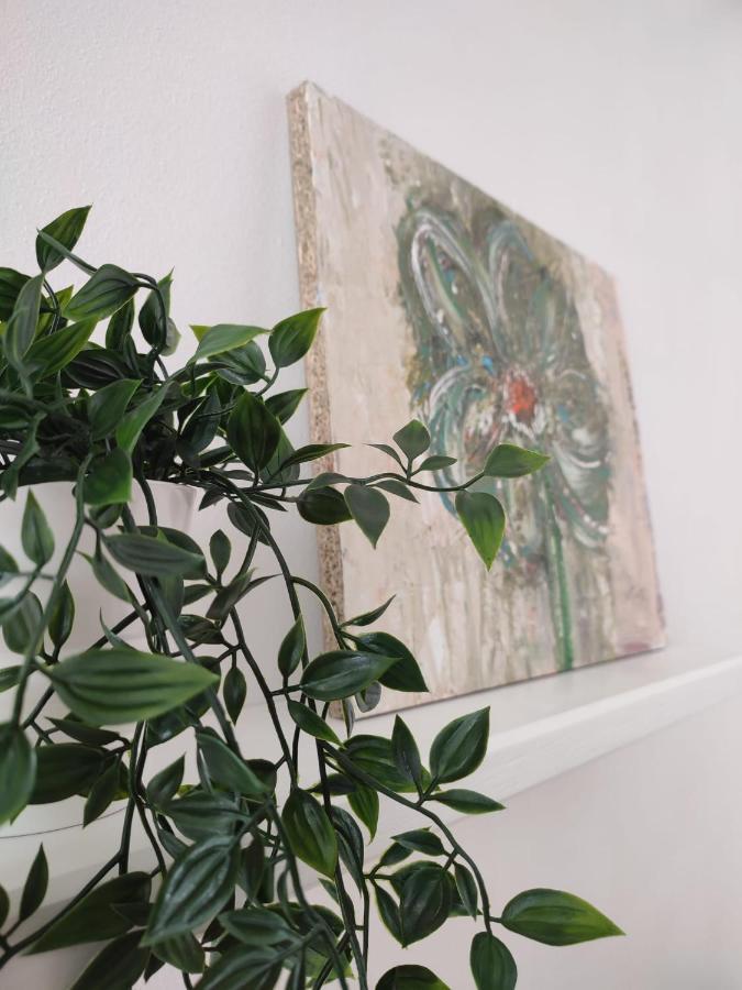 Laxe Piso Sol - Wifi Y Netflix Apartment ภายนอก รูปภาพ
