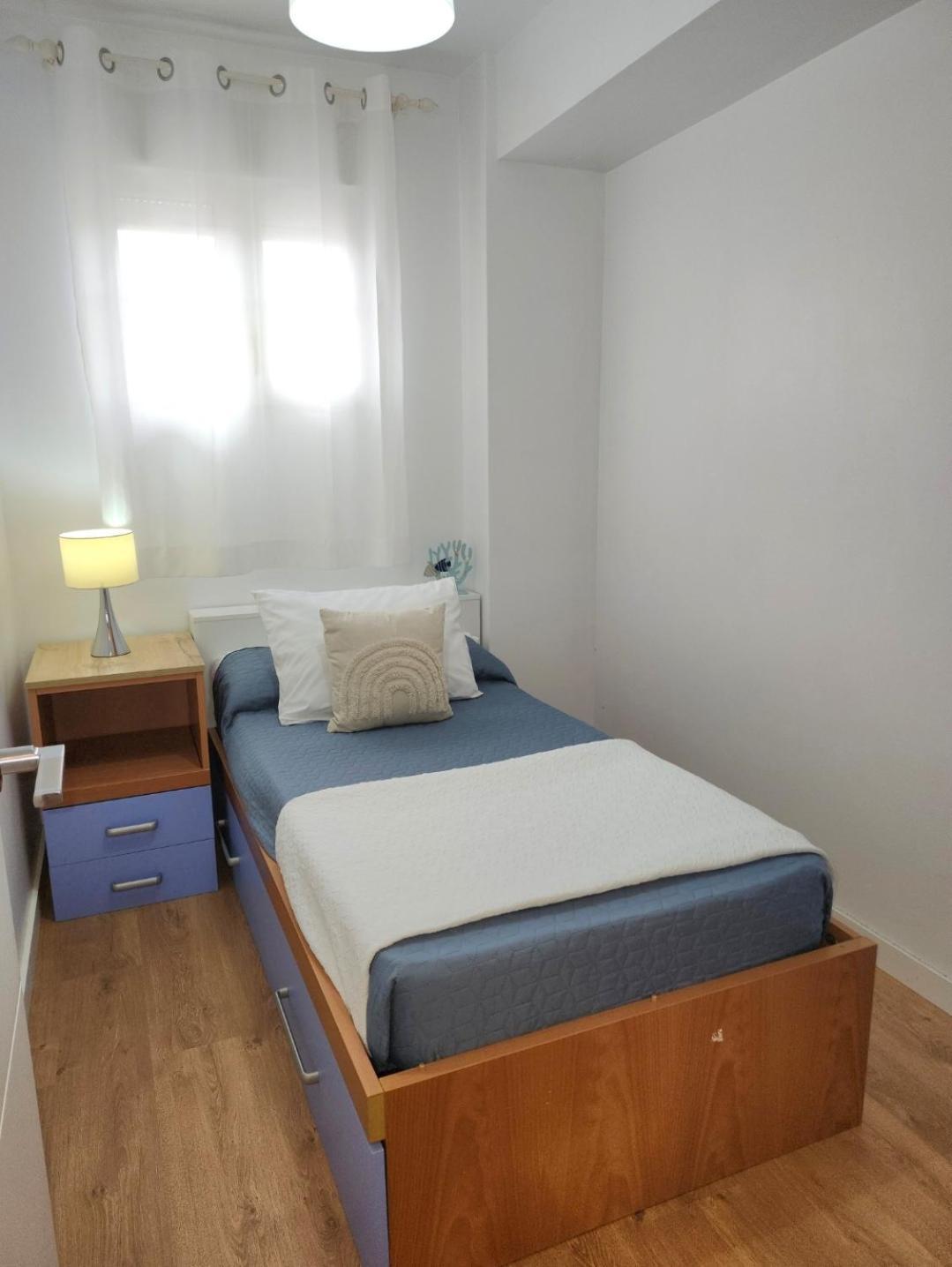 Laxe Piso Sol - Wifi Y Netflix Apartment ภายนอก รูปภาพ