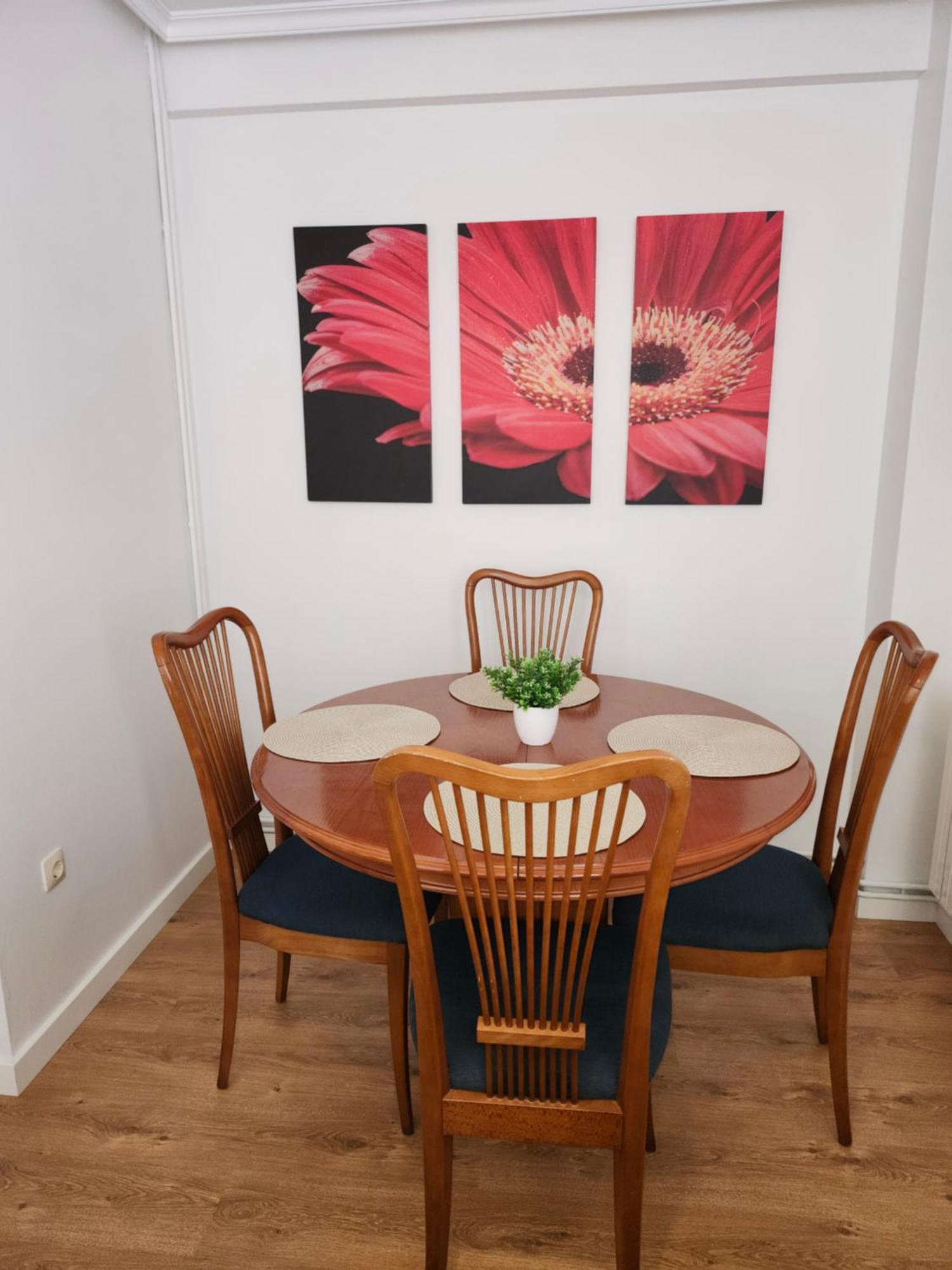 Laxe Piso Sol - Wifi Y Netflix Apartment ภายนอก รูปภาพ